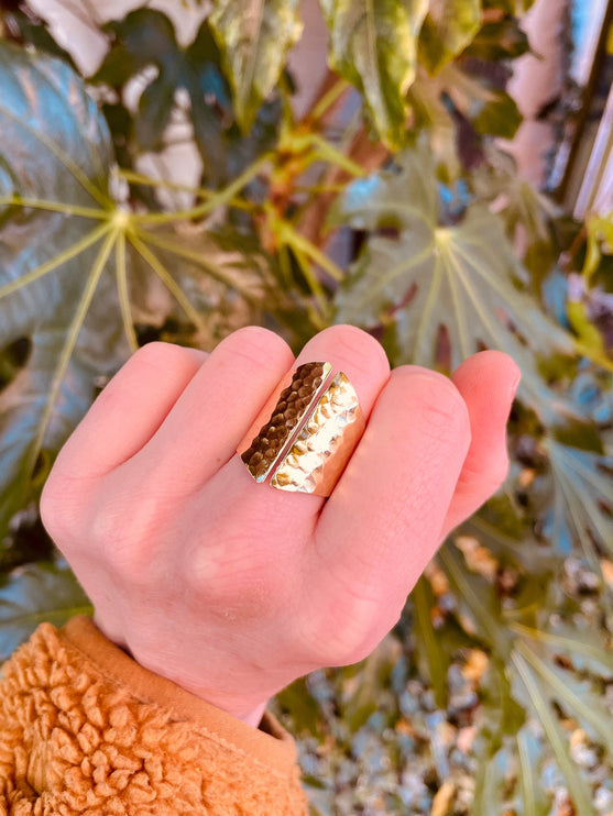 Hammered Brass Ring Boho Chic / Bohemian / Ethnic / Psy / Rustic / Tribal / Gypsy / Festival / Healing / Festival