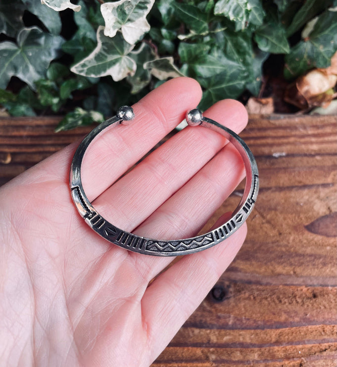 African Silver Bracelet / Tuareg Jewelry / Cuff / Boho / Ethnic / Costume / Bohemian / Medieval / Gypsy / Geometric /