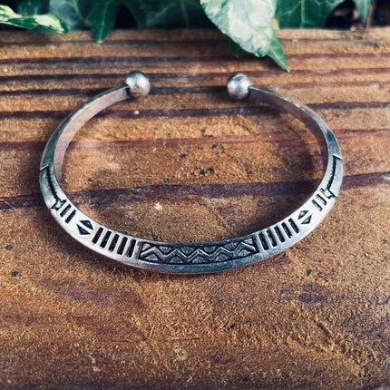 African Silver Bracelet / Tuareg Jewelry / Cuff / Boho / Ethnic / Costume / Bohemian / Medieval / Gypsy / Geometric /