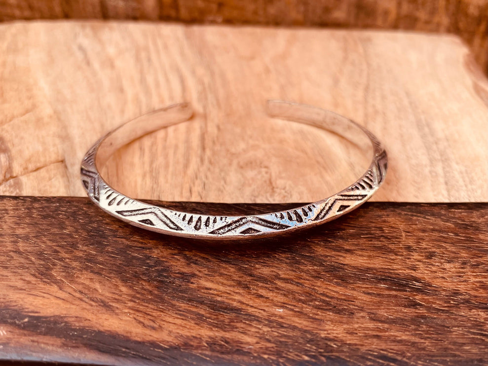 Aztec Silver Bracelet / Tuareg Jewelry / Cuff / Unisex / Boho / Ethnic / Rustic / Bohemian / Hippie / Gypsy / Geometric /