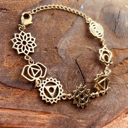 Gold Seven 7 Chakras Bracelet Brass Chain / Yoga / Reiki / Boho / Hippie / Rustic / Ethnic / Crystals / Third Eye / Illuminati