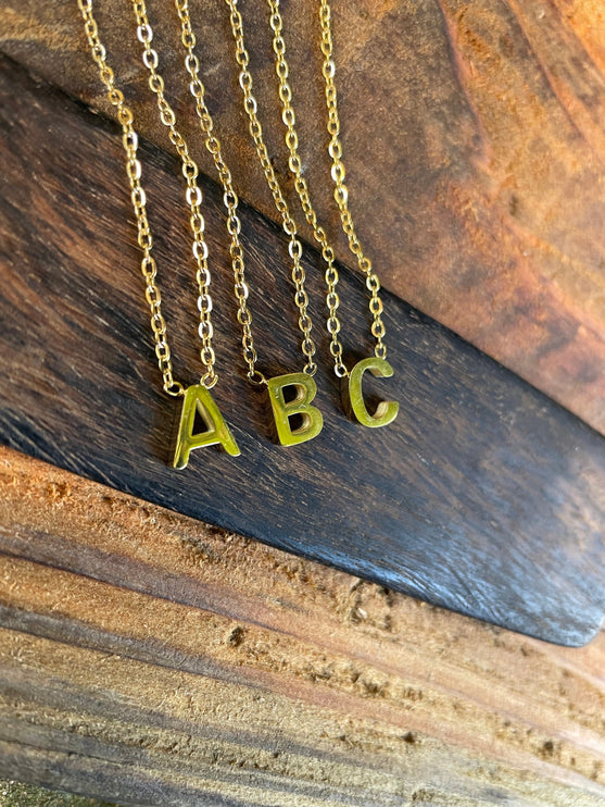 Gold Initial Necklace / Custom Letter Necklaces / Personalized Gifts / Name Jewellery / Gift for Her / Dainty / Stainless Steel / Modern