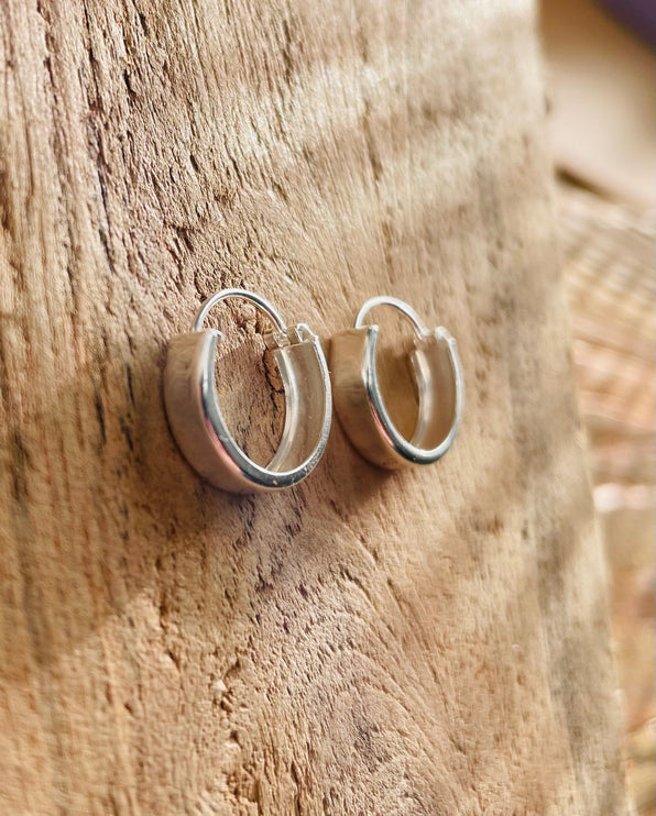 Thick Huggie Hoop Silver 925 Earrings / Pure Silver Earrings / Dainty / Ethnic Boho Bohemian Marriage Bridal Jewelry Hippie Hiphop Festival