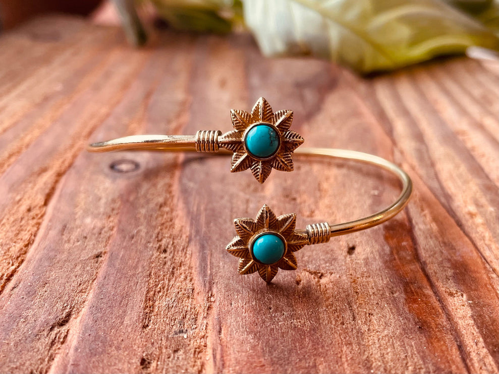 Turquoise Flower Boho Brass Bracelet / Adjustable / Gold Bangle / Ethnic / Rustic / Bohemian / Hippie / Gypsy / Psy / Bohemian Jewelery