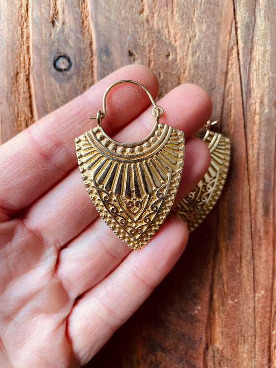 Ethnic Brass Earrings / Boho Jewelery / Bohemian Look / Festival Fashion / Yoga / Gypsy / Rustic / Tribal Jewellery / Indian Design