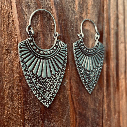 Ethnic Silver Earrings / Boho Jewelery / Bohemian Look / Festival Fashion / Yoga / Gypsy / Rustic / Tribal Jewellery / Indian Design