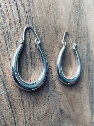 Chunky Silver Oval Hoop Earrings / Thick Hoop Earrings Ethnic / Boho / Vintage Unisex / Rustic / Psy / Gypsy / Spiral / Hippie / Tribal