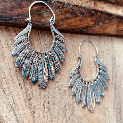 Silver Feather Earrings / Silver Jewellery / Boho Style / Ethnic Hoops / Unique Gift / Birds / Animals / Nature / Wildlife / Tropical /