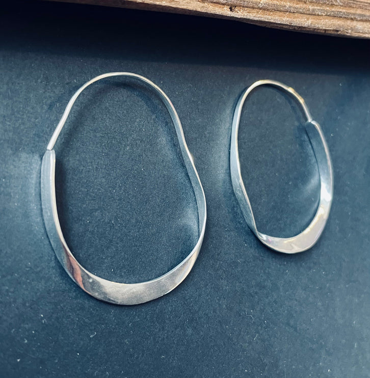 Irregular Silver Hoop Earrings / Rustic / Boho Style / Classic Silver Hoops / Bohemian Look / Modern Earrings / Silver Hoops / Lightweight