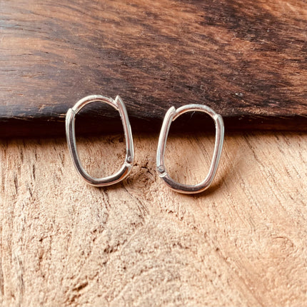 Classic Huggie Hoop Silver 925 Earrings / Pure Silver Earrings / Dainty / Classic Jewellery / Marriage Bridal Jewelery / Hypoallergenic