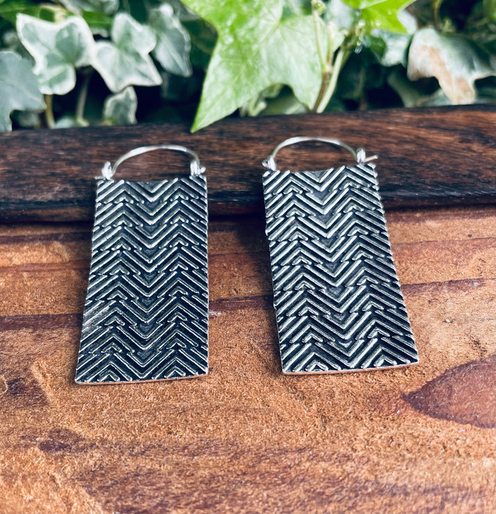 Silver Boho Rectangle Earrings / Boho Jewelery / Bohemian Look / Festival Fashion / Yoga / Gypsy / Rustic / Tribal Jewellery / Indian Design