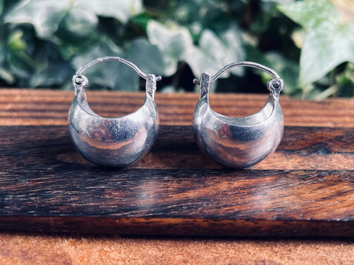 Chunky Ball Hoop Silver Earrings / Boho Jewelery / Bohemian Look / Festival Fashion / Yoga / Rustic / Tribal Jewellery / Indian Design