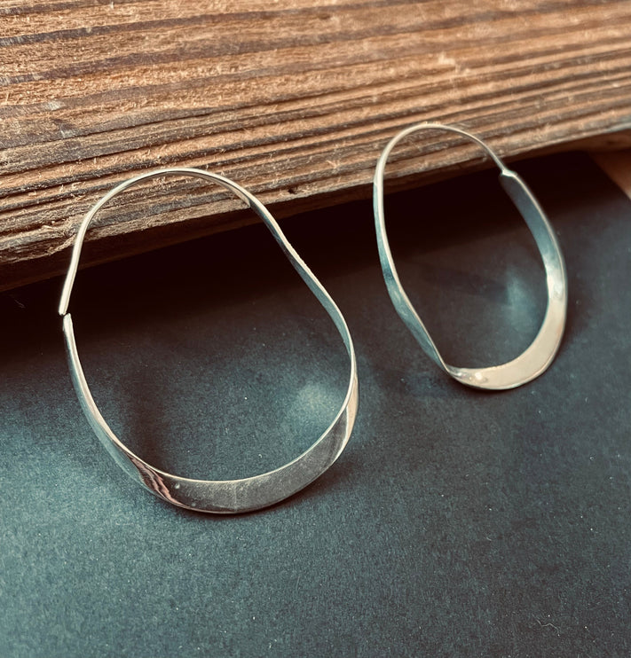 Irregular Silver Hoop Earrings / Rustic / Boho Style / Classic Silver Hoops / Bohemian Look / Modern Earrings / Silver Hoops / Lightweight