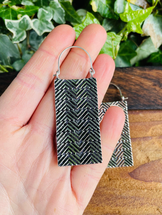 Silver Boho Rectangle Earrings / Boho Jewelery / Bohemian Look / Festival Fashion / Yoga / Gypsy / Rustic / Tribal Jewellery / Indian Design