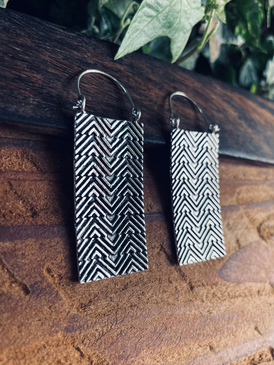 Silver Boho Rectangle Earrings / Boho Jewelery / Bohemian Look / Festival Fashion / Yoga / Gypsy / Rustic / Tribal Jewellery / Indian Design