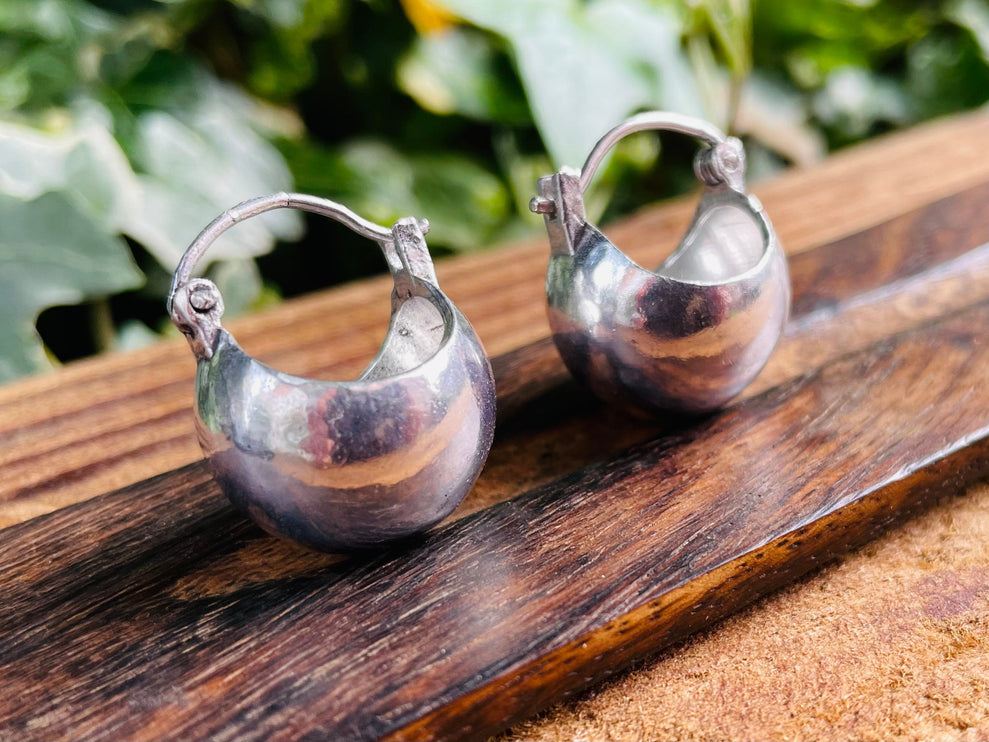 Chunky Ball Hoop Silver Earrings / Boho Jewelery / Bohemian Look / Festival Fashion / Yoga / Rustic / Tribal Jewellery / Indian Design