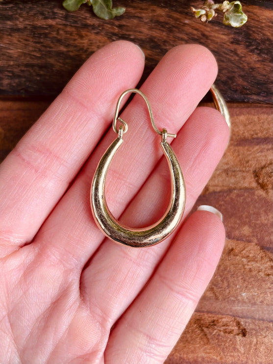 Chunky Golden Oval Hoop Earrings / Thick Hoop Earrings / Contemporary Jewelery / Modern / Boho / Rustic / Tribal / Fashion Outfit