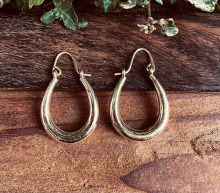 Chunky Golden Oval Hoop Earrings / Thick Hoop Earrings / Contemporary Jewelery / Modern / Boho / Rustic / Tribal / Fashion Outfit