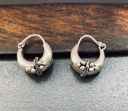 Chunky Ball Hoop Silver Earrings / Boho Jewelery / Bohemian Look / Festival Fashion / Yoga / Rustic / Tribal Jewellery / Indian Design