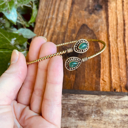 Brass Arm Bracelet Green Onyx / Tribal / Spiral / Boho / Bangle/ Ethnic / Rustic / Bohemian / Hippie / Gypsy / Psy / Adjustable