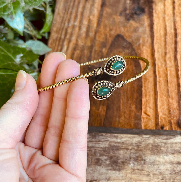 Brass Arm Bracelet Green Onyx / Tribal / Spiral / Boho / Bangle/ Ethnic / Rustic / Bohemian / Hippie / Gypsy / Psy / Adjustable