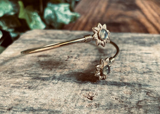 Labradorite Flower Boho Brass Bracelet / Adjustable / Gold Bangle / Ethnic / Rustic / Bohemian / Hippie / Gypsy / Psy / Bohemian Jewelery