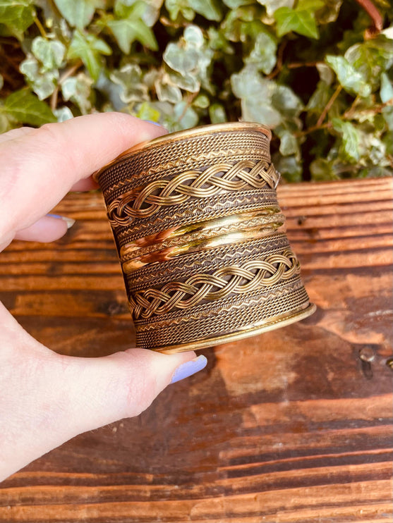 Large Cuff Gold Boho Bracelet / Tribal / Celtic / Berber / Ethnic jewelery / Steampunk / Burning Man / Gypsy / Jewellery / Adjustable