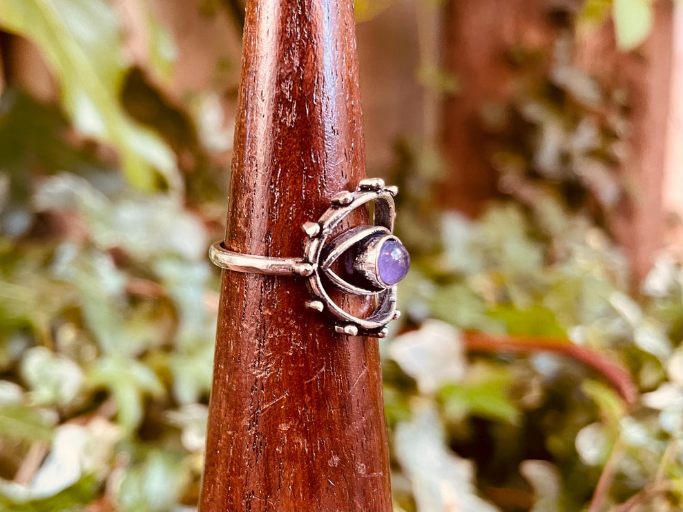 Silver Eye Amethyst Ring / Unique Gemstone Ring / Unisex Ring / Illuminati / Third Eye / Boho / Ethnic / Rustic / Gypsy / Psy / Gift for Her