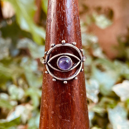Silver Eye Amethyst Ring / Unique Gemstone Ring / Unisex Ring / Illuminati / Third Eye / Boho / Ethnic / Rustic / Gypsy / Psy / Gift for Her