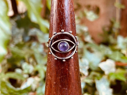 Silver Eye Amethyst Ring / Unique Gemstone Ring / Unisex Ring / Illuminati / Third Eye / Boho / Ethnic / Rustic / Gypsy / Psy / Gift for Her