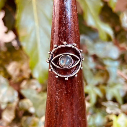 Silver Eye Labradorite Ring / Unique Gemstone Ring / Unisex Ring / Illuminati / Third Eye / Boho / Ethnic / Rustic / Gypsy / Gift for Her