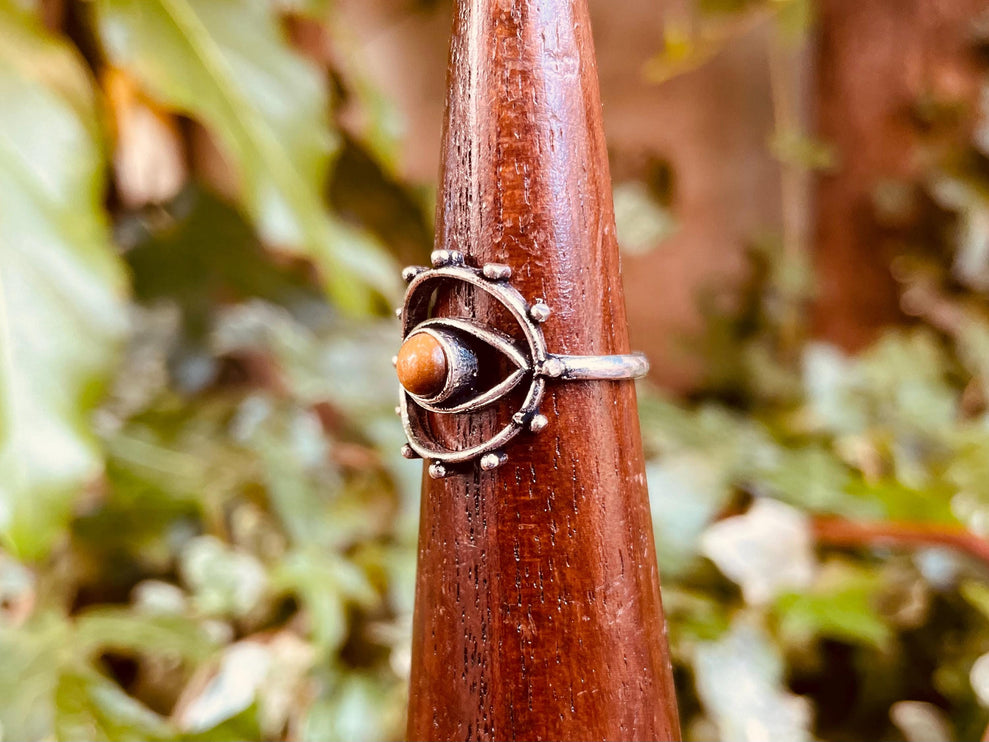 Silver Eye Tiger Eye Ring / Unique Gemstone Ring / Unisex Ring / Illuminati / Third Eye / Boho / Ethnic / Rustic / Gypsy / Psy / Thumb