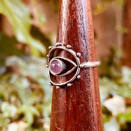 Silver Eye Amethyst Ring / Unique Gemstone Ring / Unisex Ring / Illuminati / Third Eye / Boho / Ethnic / Rustic / Gypsy / Psy / Gift for Her