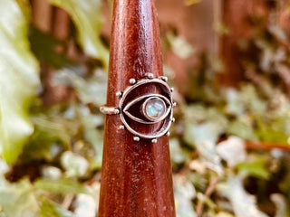 Silver Eye Labradorite Ring / Unique Gemstone Ring / Unisex Ring / Illuminati / Third Eye / Boho / Ethnic / Rustic / Gypsy / Gift for Her