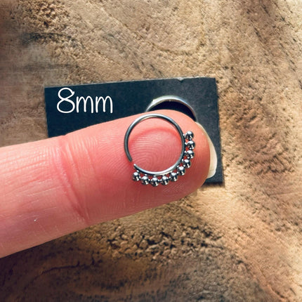 Surgical Steel Twist Ring / 8mm 10mm / Septum / Body Jewelery Jewellery / Body Modification / Punk / Goth / Boho Look / Hypoallergenic