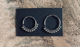 Surgical Steel Twist Ring / 8mm 10mm / Septum / Body Jewelery Jewellery / Body Modification / Punk / Goth / Boho Look / Hypoallergenic