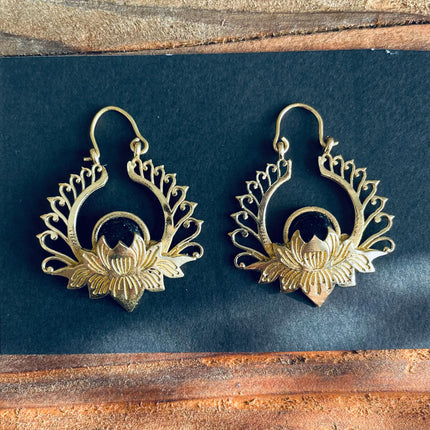 Black Onyx Earrings Gold Lotus Flower Brass Jewelery / Rustic / Yoga / Boho Jewellery Bohemian Style / Festival Look / Ibiza / Gift for Her