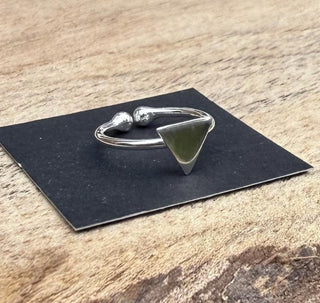 Triangle Ear Cuff Sterling Silver / Body Jewellery / Hypoallergenic / Boho Jewelery / Bohemian Look / Yoga Style / Adjustable / Unisex