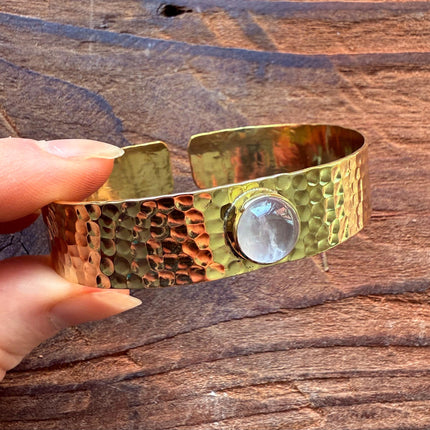 Hammered Brass Bracelet with Moonstone / Adjustable / Bohemian Jewellery / Ethnic Style / Rustic / Boho / Gift for Her / Artisanal /
