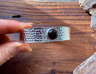 Hammered Silver Bracelet with Black Onyx / Adjustable / Bohemian Jewellery / Ethnic Style / Rustic / Boho / Gift for Her / Artisanal /