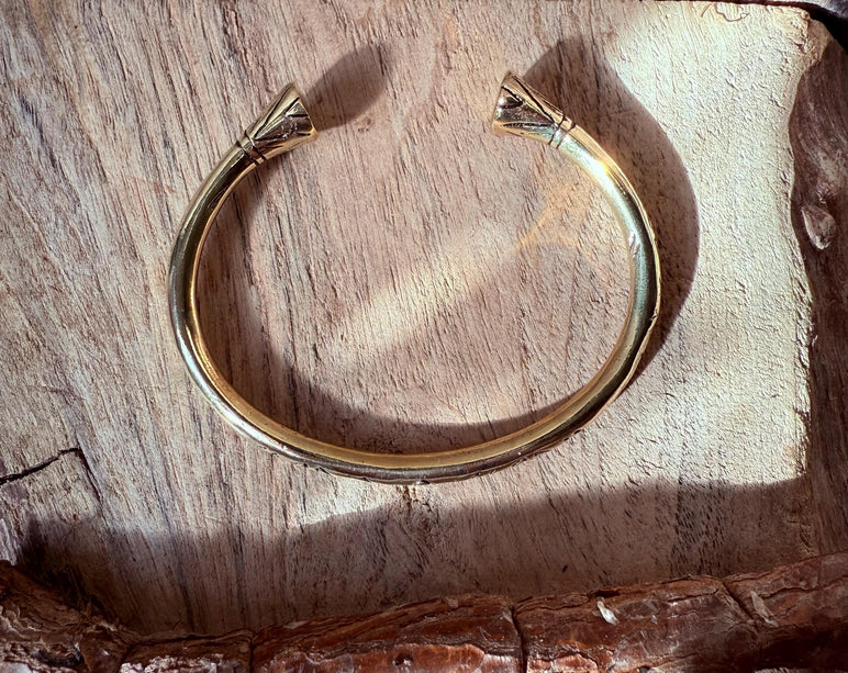 Bracelet Tribal Symbols Native Markings / Bangle / Cuff / Unisex / Boho / Ethnic / Rustic / Bohemian / Hippie / Costume Fashion Jewelery /