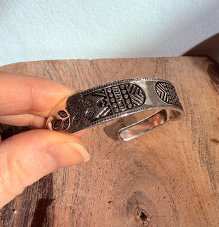Silver Bracelet Tribal Symbols Native Markings / Bangle / Cuff / Unisex / Boho / Ethnic / Rustic / Bohemian / Costume Fashion Jewelery /