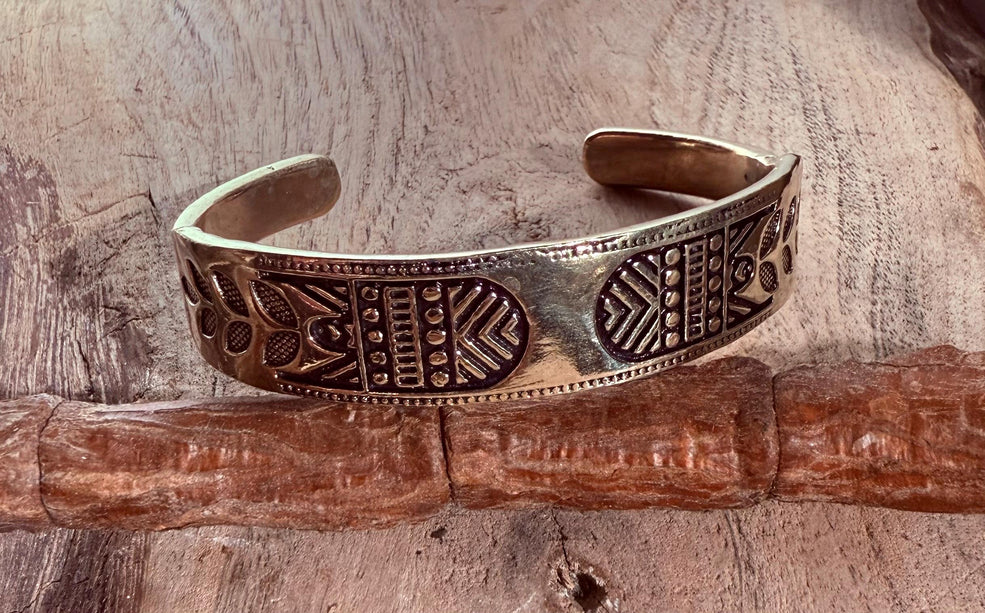 Brass Bracelet Tribal Symbols Native Markings / Bangle / Cuff / Unisex / Boho / Ethnic / Rustic / Bohemian / Costume Fashion Jewelery /