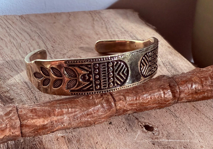 Brass Bracelet Tribal Symbols Native Markings / Bangle / Cuff / Unisex / Boho / Ethnic / Rustic / Bohemian / Costume Fashion Jewelery /