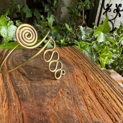 Spiral Brass Arm Bracelet / Boho / Tribal / Bangle/ Ethnic / Rustic / Bohemian / Hippie / Body Jewellery / FestivaL Fashion / Adjustable