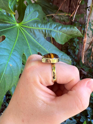 Crescent Moon Tiger's Eye Brass Ring / Boho Jewellery / Spiritual Gift for Her / Women's Ring / Astrology Jewelery / Meditation / Yoga