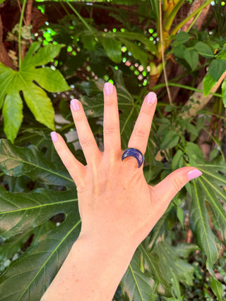 Crescent Moon Lapis Lazuli Brass Ring / Boho Jewellery / Spiritual Gift for Her / Women's Ring / Astrology Jewelery / Meditation / Yoga