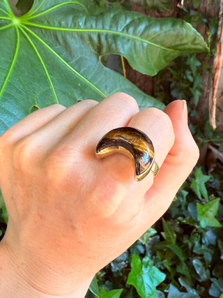 Crescent Moon Tiger's Eye Brass Ring / Boho Jewellery / Spiritual Gift for Her / Women's Ring / Astrology Jewelery / Meditation / Yoga
