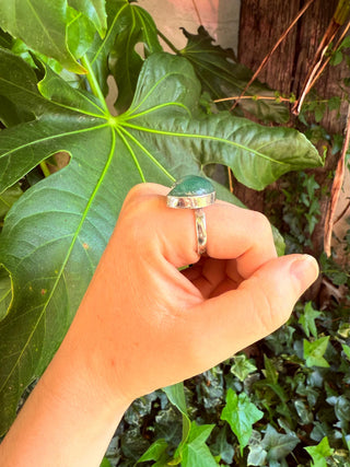Crescent Moon Green Onyx Silver Ring / Boho Jewellery / Spiritual Gift for Her / Women's Ring / Astrology Jewelery / Meditation / Yoga