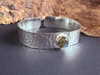 Hammered Silver Bracelet Labradorite / Adjustable / Bohemian Jewellery / Ethnic Style / Rustic / Boho / Gift for Her / Artisanal /